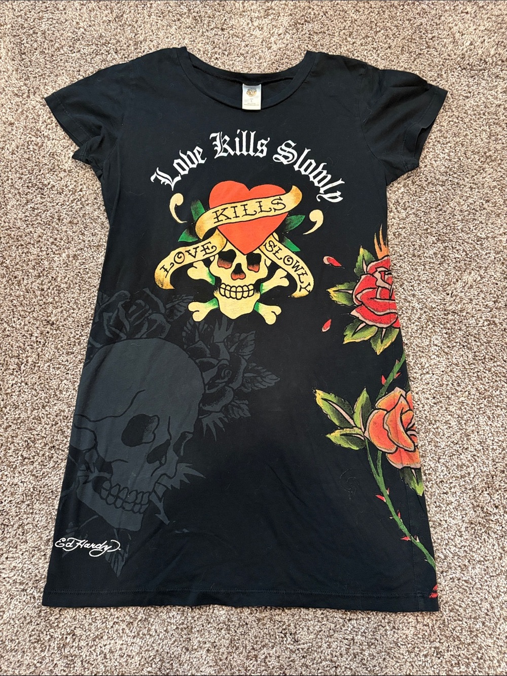 Y2K Ed Hardy Black Graphic Tee with Red & Orange Roses Size L
